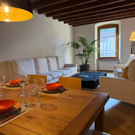 Tra Le Torri Vendégház 3*