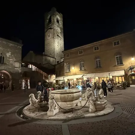 Tra Le Torri 3* Bérgamo
